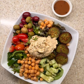 Vegan Falafel protein Bowl