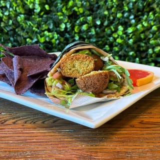 Falafel Gyro